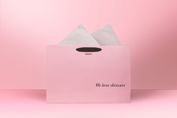 粉色化妝品包裝設計